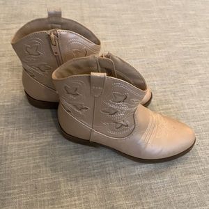 Cat & Jack iridescent zipper booties in 12T